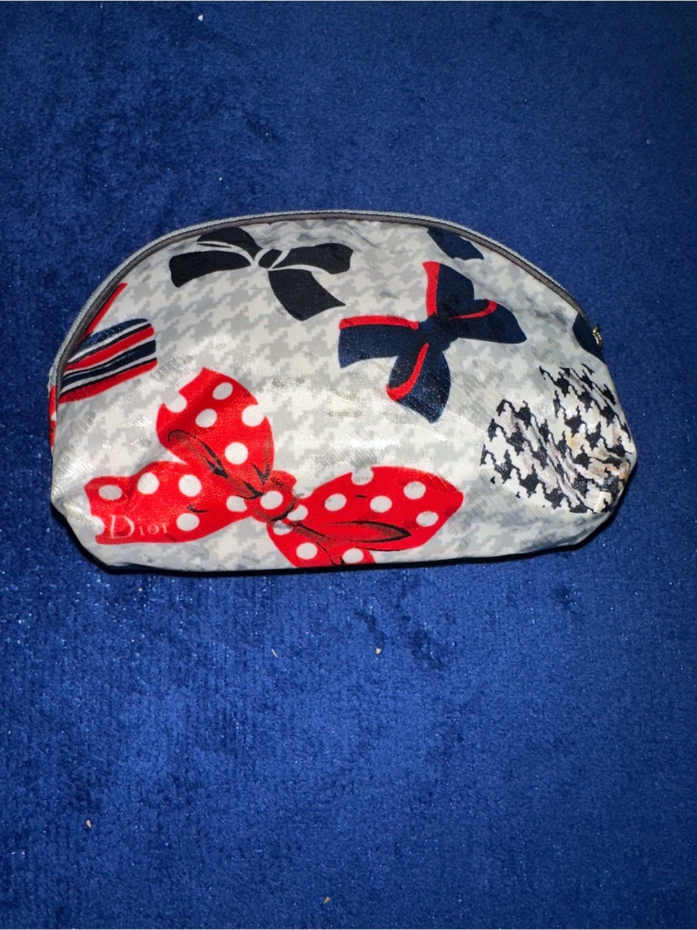 Christian Dior Vintage Houndstooth Bows Red Blue Cosmetic Pouch USA 90s Makeup - Picture 2 of 12